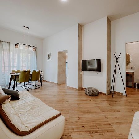 Apartment Papedoni PUY Eksteriør bilde