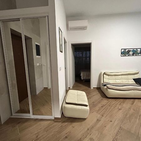 Apartment Papedoni PUY Eksteriør bilde